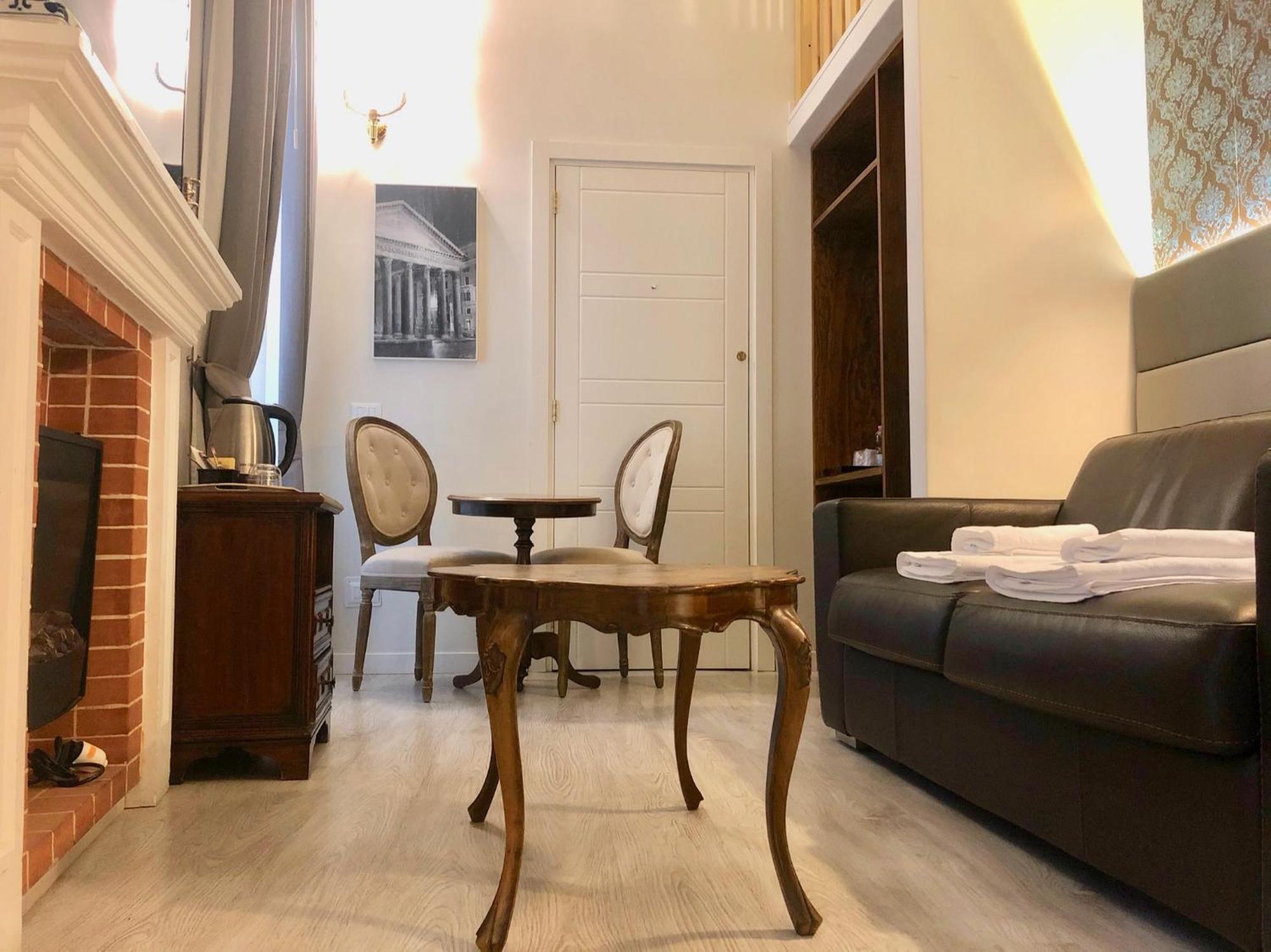 Frühstückspension Navona Residenza De Charme 2*